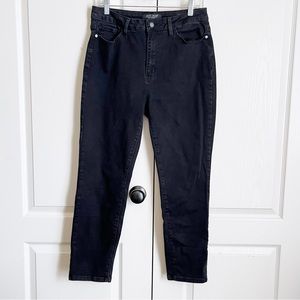 Judy Blue 13/31 Black High Rise Boyfriend Fit Straight Leg Jeans